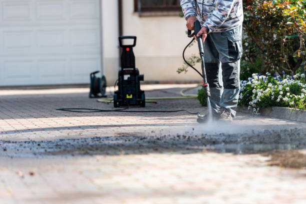 Best Residential Pressure Washing Services  in Ellwood City, PA